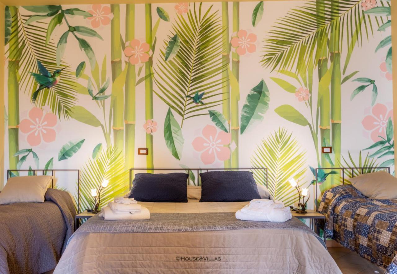 Villa Rosaria Rooms Noto Bagian luar foto