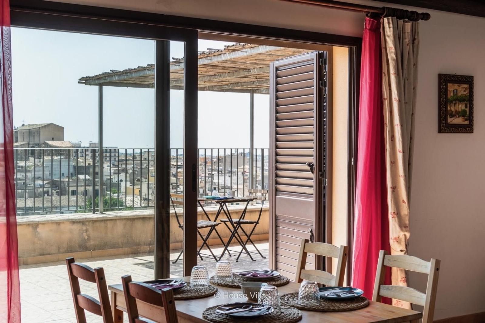 Villa Rosaria Rooms Noto Bagian luar foto