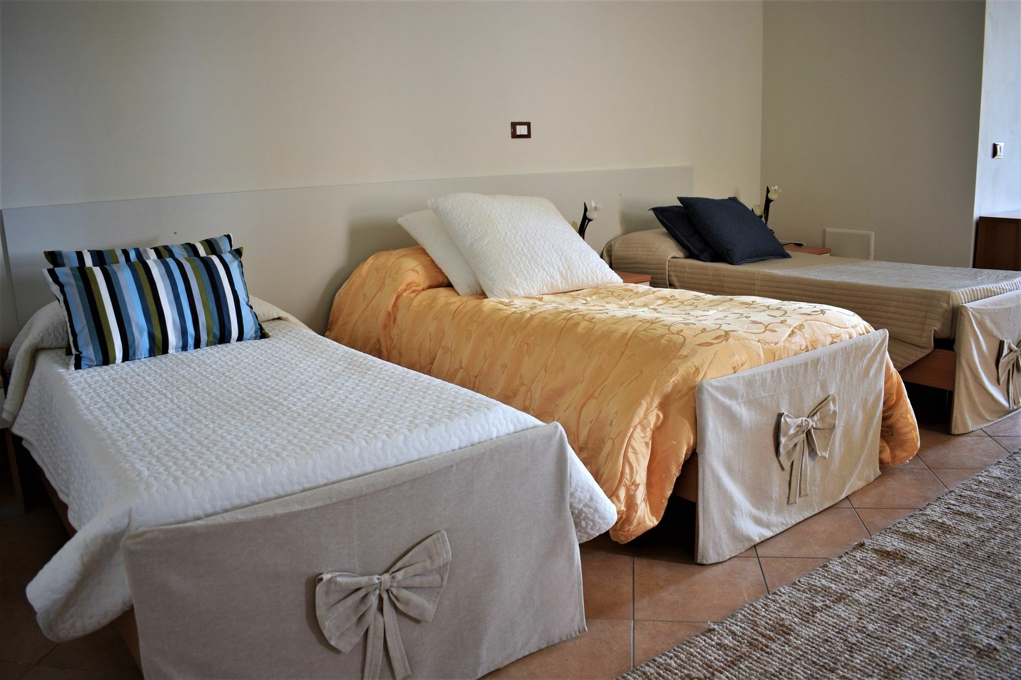 Villa Rosaria Rooms Noto Bagian luar foto